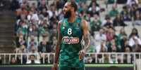 derrick-williams.jpg