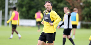 anakinose-kommeno-tis-aek-o-atromitos.jpg