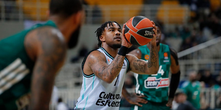 Παναθηναϊκός - Βαλένθια 91-92: Τον «σκότωσε» με buzzer beater o Τζόουνς 123321.jpg
