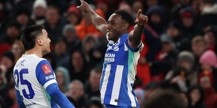 Σκορ και θέαμα στο «Amex Stadium»