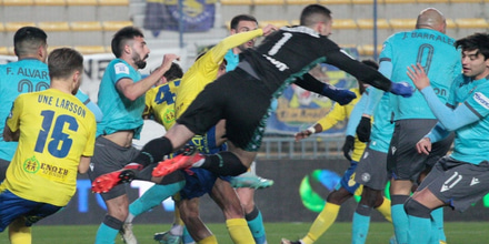 Παναιτωλικός-Αστέρας Τρίπολης 0-0: «Χ»-αλάστηκαν από την «παραδοσιακή» ισοπαλία τους agrinio.jpg