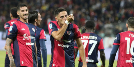 Ψηλά το διπλό της Κάλιαρι