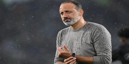 Στουτγκάρδη: «Τέλος» ο τεχνικός Πελεγκρίνο Ματαράτσο FeuFbILXEAEt5TA.jpg