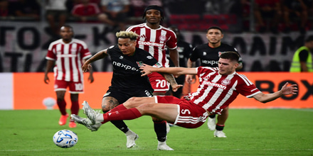 OLYMPIAKOS.jpg