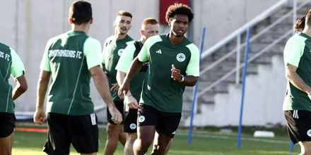 palmer-brown-panathinaikos-scaled.jpg
