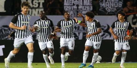 paok-UqqBw.jpg
