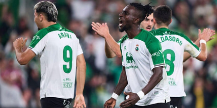 Το ενδιαφέρον στην Β΄ Ισπανίας Racing Santander.jpg